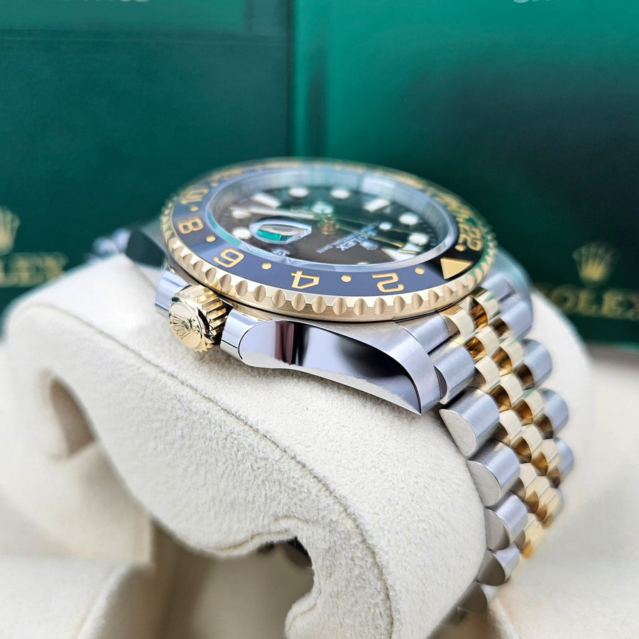 GMT-Master II, 40mm, Oystersteel and 18k Yellow Gold, Ref# 126713GRNR-0001