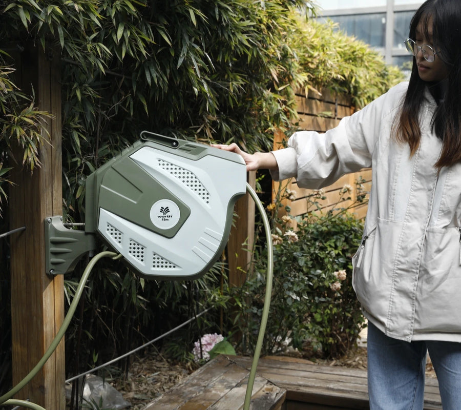 Retractable Garden Hose Reel With Retractable Hose 1/2 In X 100 FT Automatic