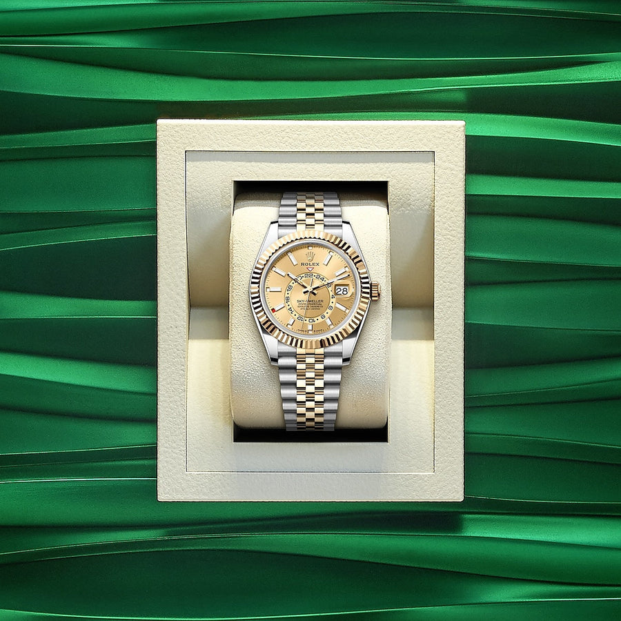 Sky-Dweller, 42mm, Oystersteel and 18k Yellow Gold, Champagne, Jubilee,Ref# 336933-0002