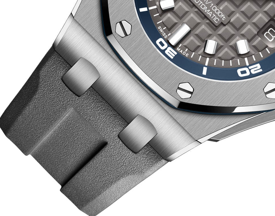 Royal Oak Offshore DIVER Ref# 15720ST.OO.A009CA.01