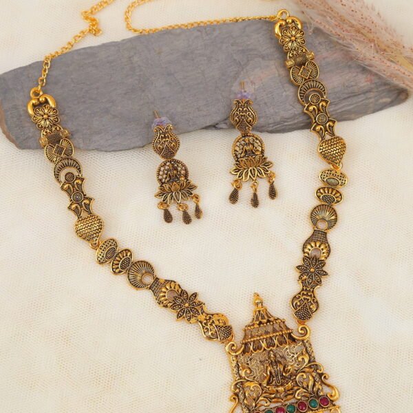 Gold-Plated Traditional Temple Kemp Goddess Laxmi Square Pendant Necklace & Earring Sets