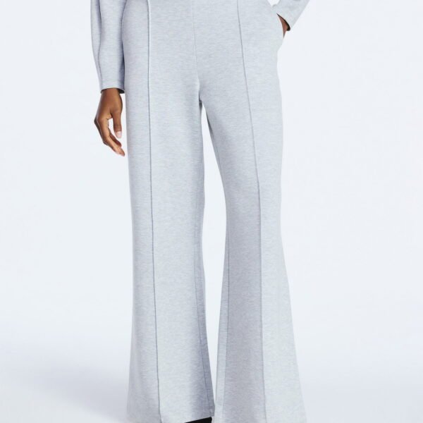 Scoop Women’s and Women’s Plus New Scubaknit Seamed Sweatpants, Regular and Short Lengths, Sizes XS-4X