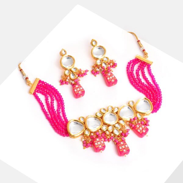 SOHI Gold-Plated White Pink Kundan-Studded Pearl Beaded Jewellery Set