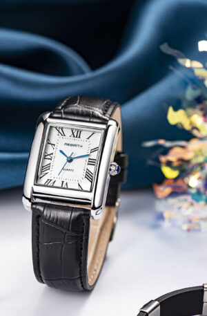 retro style simple small square watch with roman numerals, trendy and artistic quartz movement wristwatch