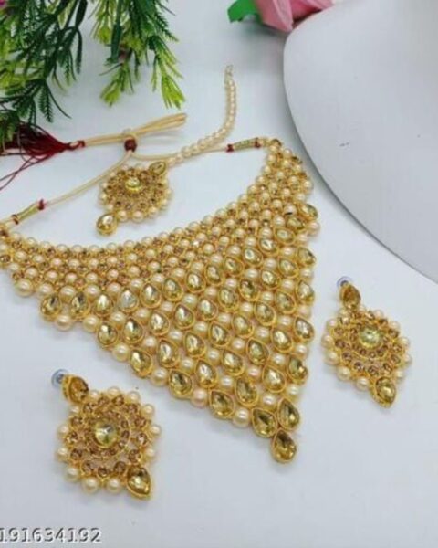 Gold Bridal Jewellery Set - Style 25033